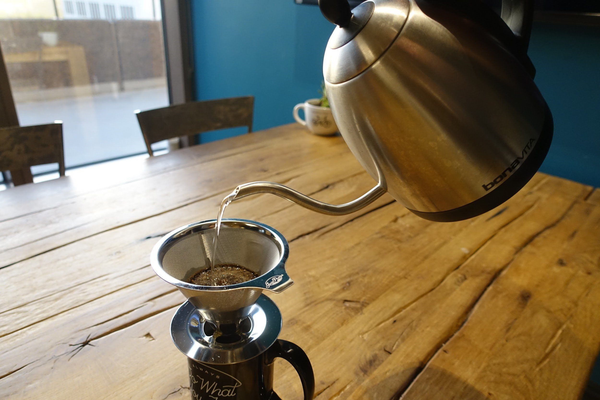 Water Pouring Technique - JavaPresse Coffee Company